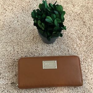 Michael Kors wallet